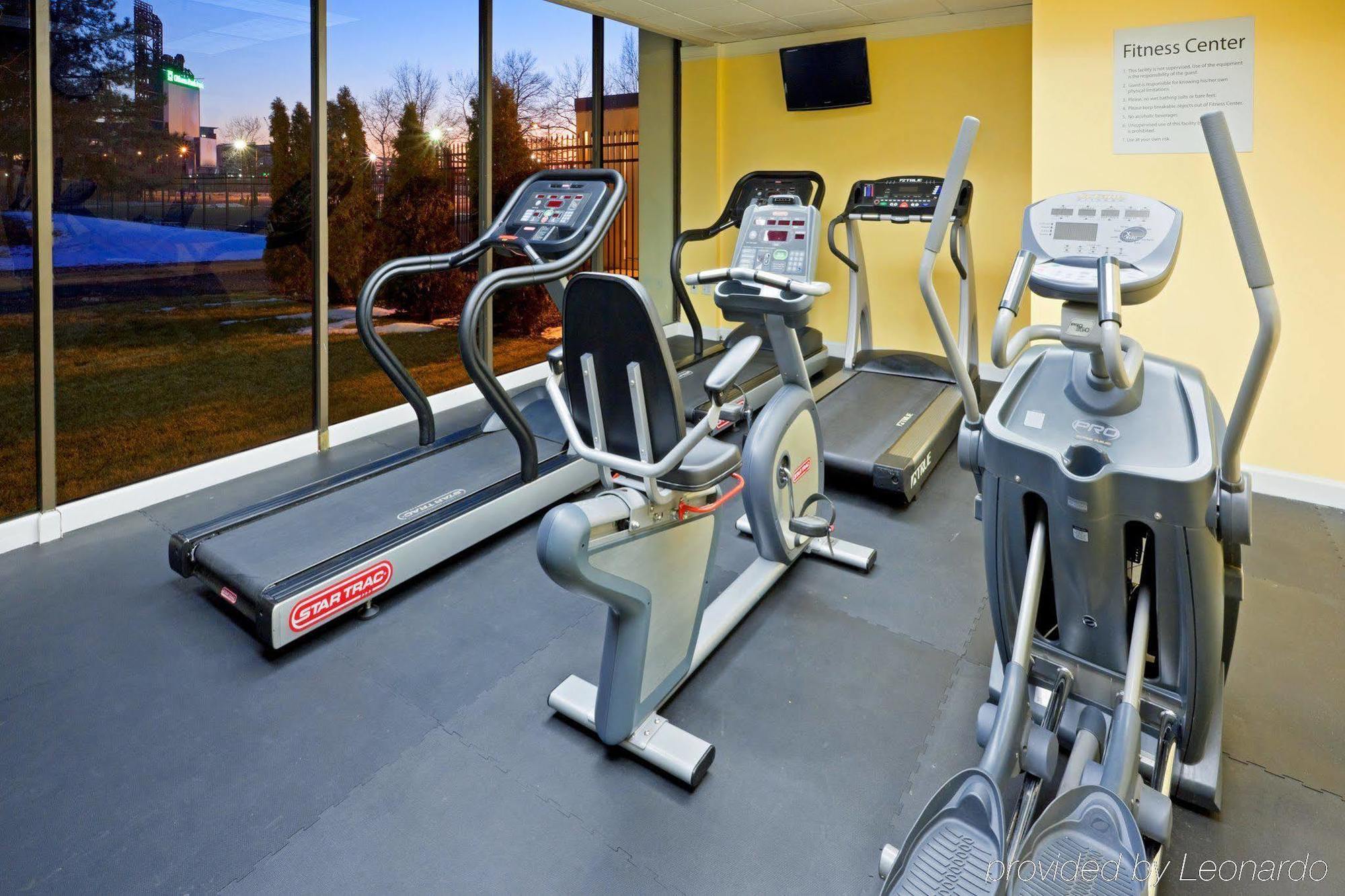 Holiday Inn Philadelphia-Stadium Экстерьер фото