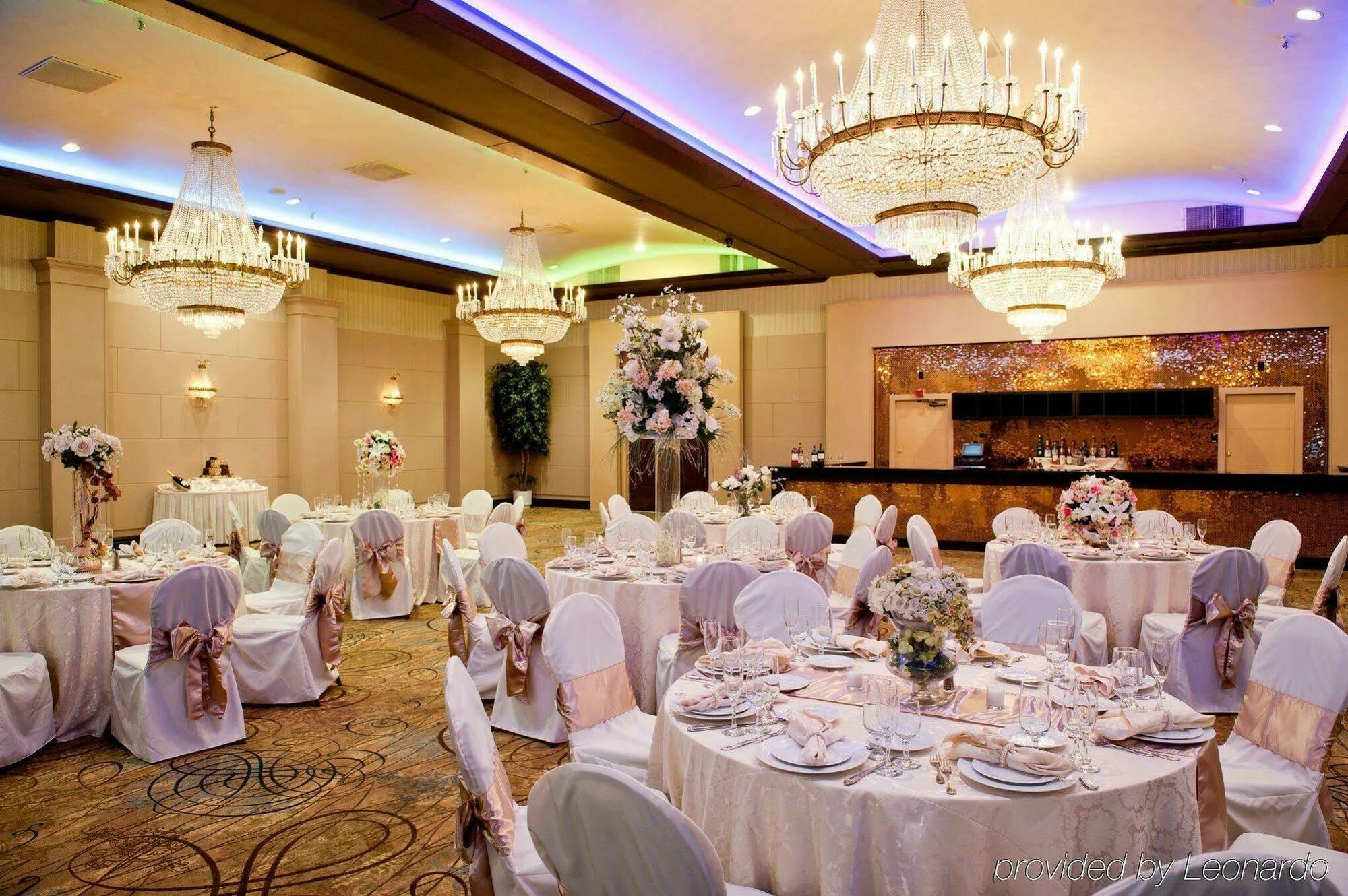 Holiday Inn Philadelphia-Stadium Экстерьер фото